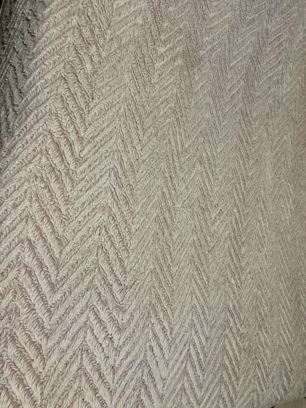 Queen Size Blush Pink Faux Fur Comforter Blanket
